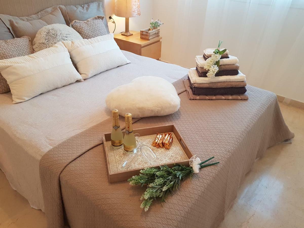 Apartamento Малага Екстериор снимка