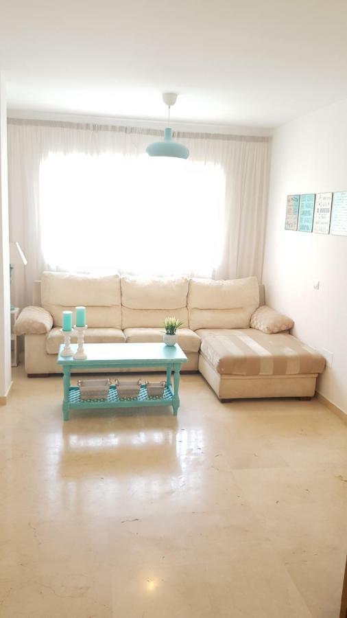 Apartamento Малага Екстериор снимка